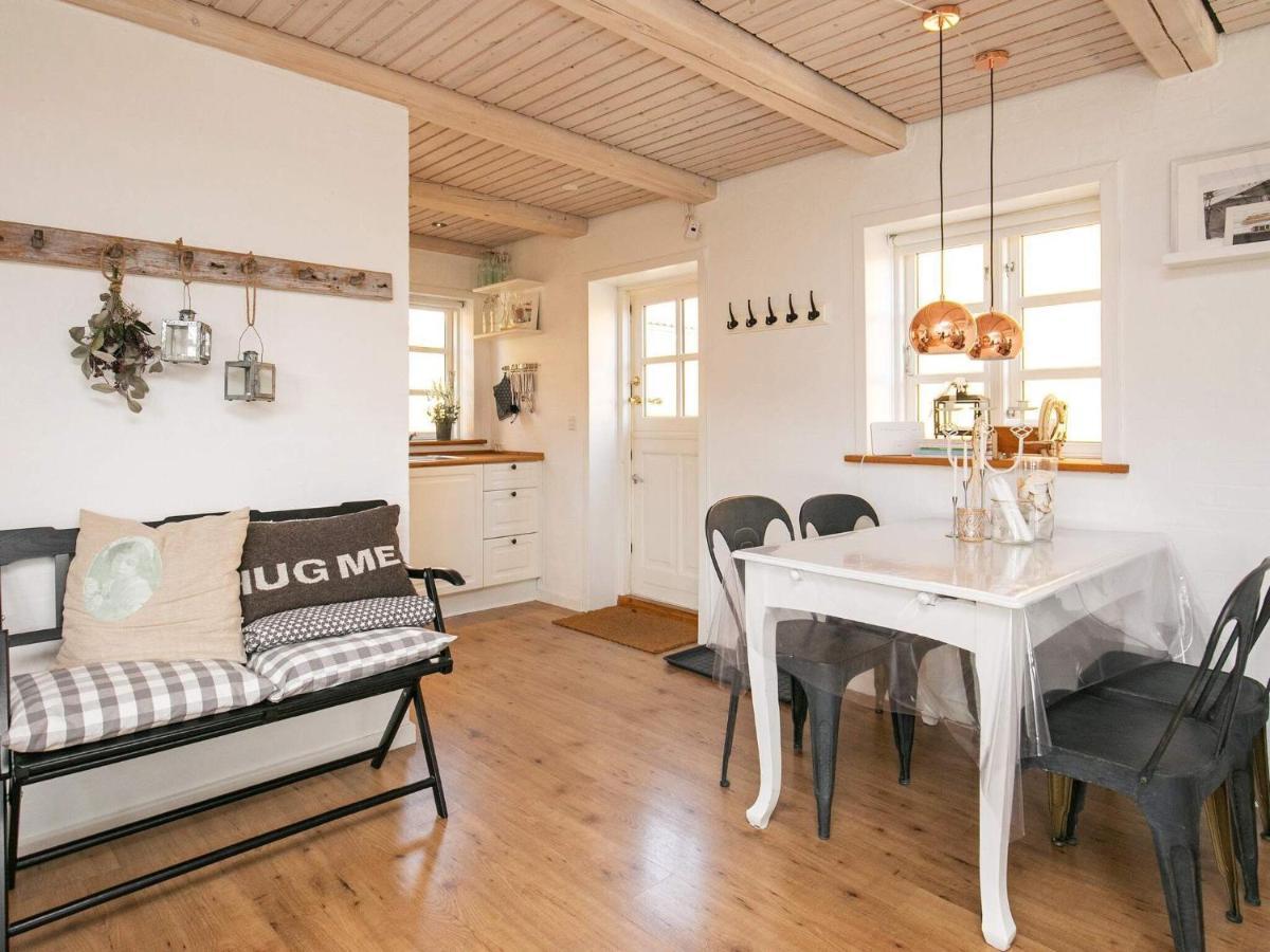 4 Person Holiday Home In S By แซบิว ภายนอก รูปภาพ
